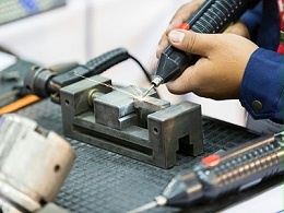 羅湖五金沖壓件加工廠，如何消除沖壓件的毛刺？